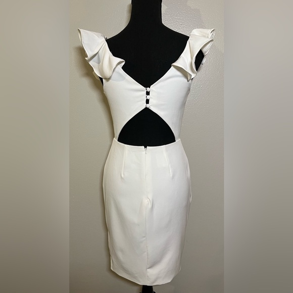 NWOT David’s Bridal DB Studio Ruffle Strap, Keyhole Back Dress - Picture 5 of 5